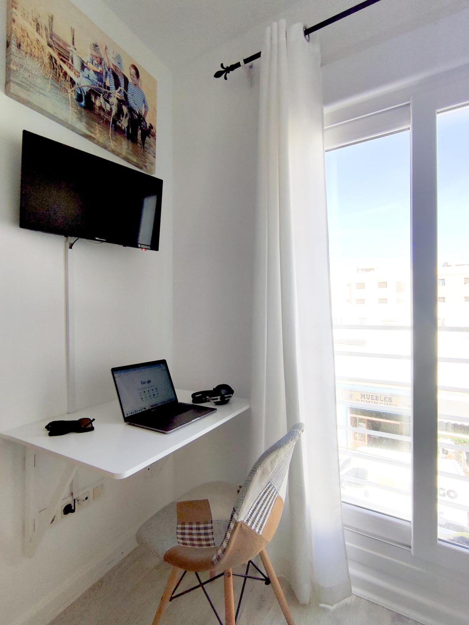 Piso Pescaito - Tarifa Centro Apartment ภายนอก รูปภาพ